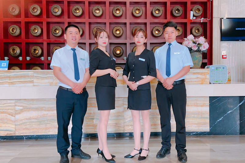 精誠所至，金石為開